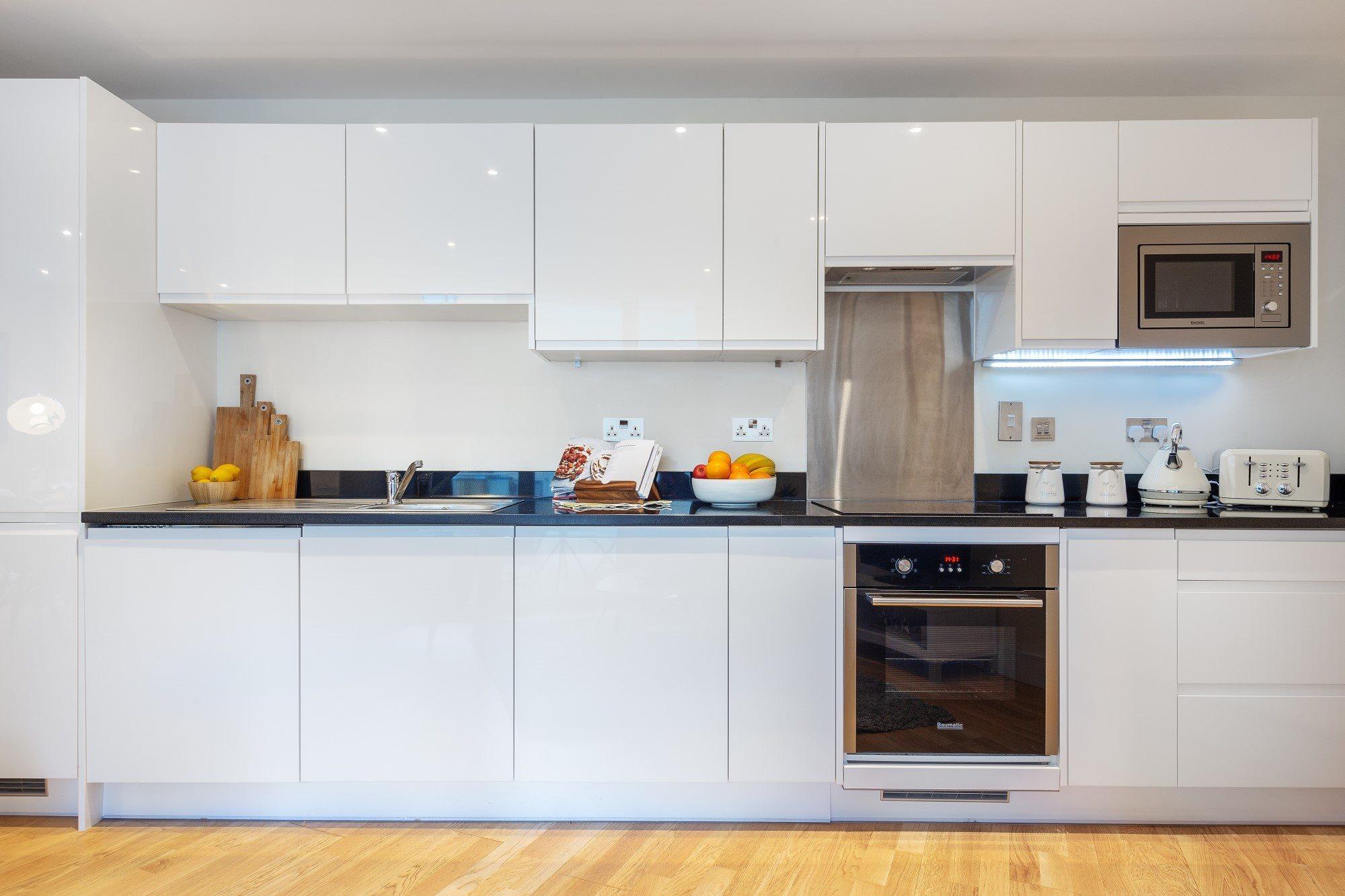 Two Bedroom Serviced Apartment With Balcony In Weymouth Building, Deacon Street Londra Esterno foto