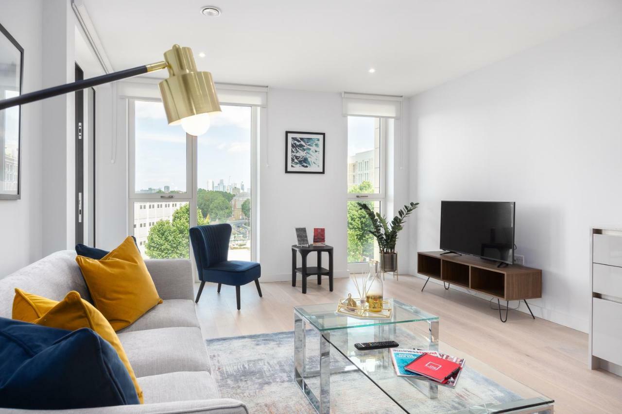 Two Bedroom Serviced Apartment With Balcony In Weymouth Building, Deacon Street Londra Esterno foto