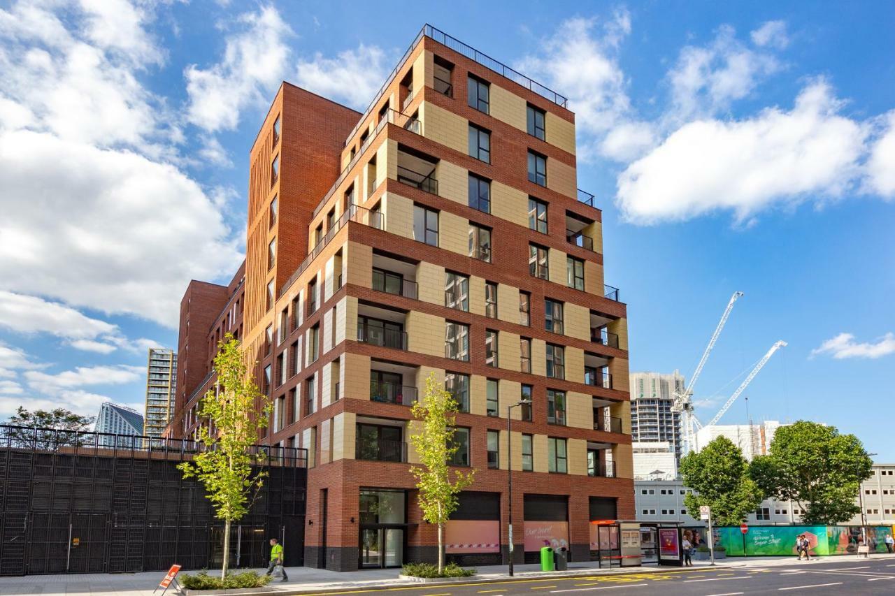 Two Bedroom Serviced Apartment With Balcony In Weymouth Building, Deacon Street Londra Esterno foto