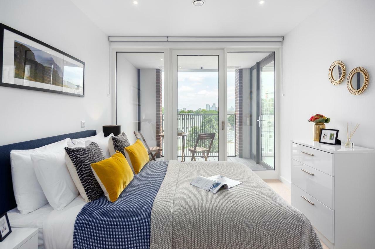 Two Bedroom Serviced Apartment With Balcony In Weymouth Building, Deacon Street Londra Esterno foto
